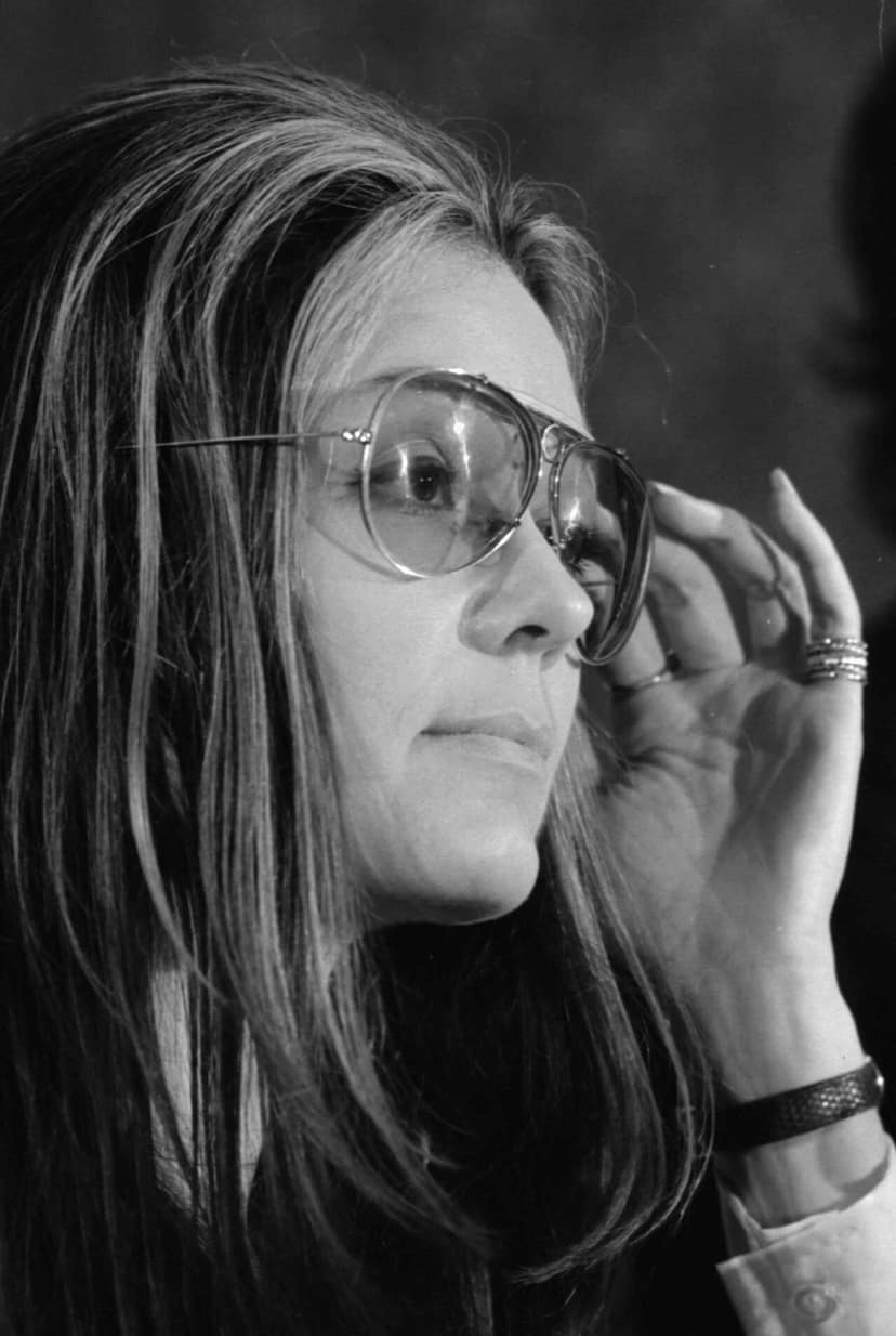 Iconic feminist Gloria Steinem dies at 92
