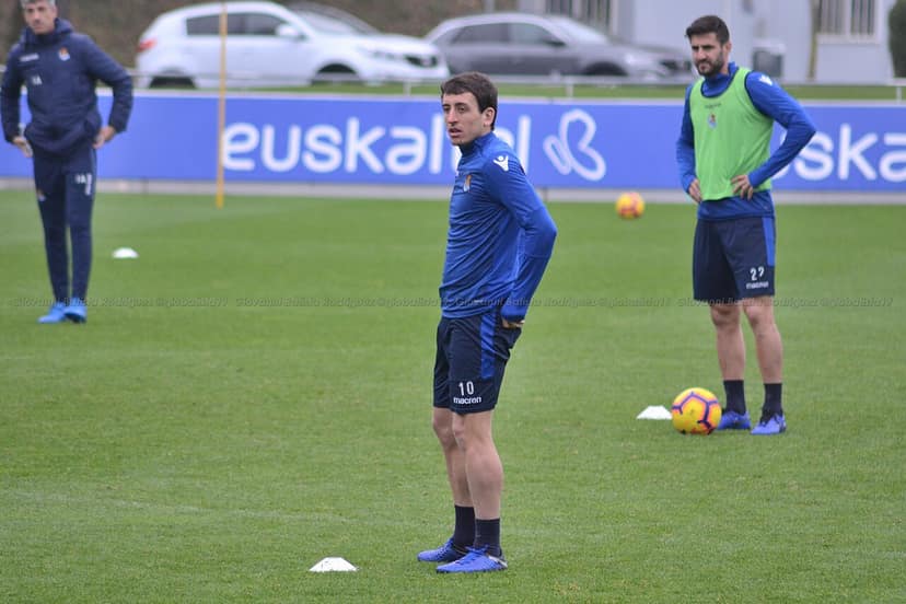 Mikel Oyarzabal keert terug naar Zubieta na winst van het WK met Spanje