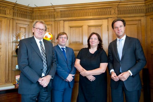 Protestactie tijdens herdenking mijnramp in Marcinelle