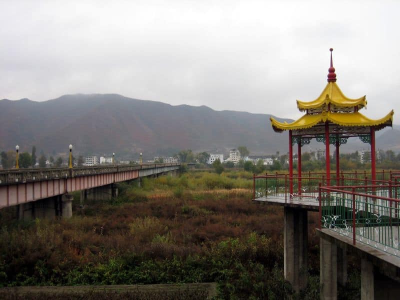 Foto de arquivo: Primeira ponte rodoviária entre a Rússia e a Coreia do Norte inaugurada