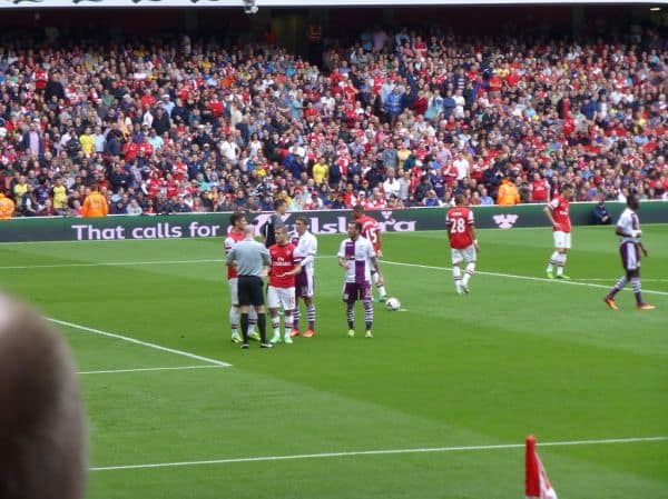 Saka leads Arsenal to narrow victory over Aston Villa