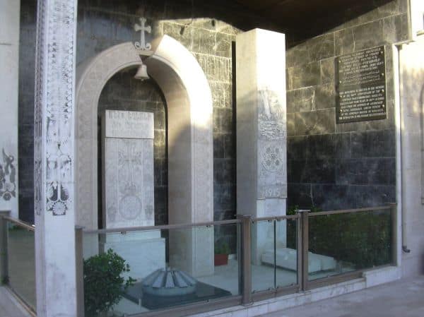 Photo d'archive: Athènes : Ankara doit reconnaître le génocide des Grecs pontiques