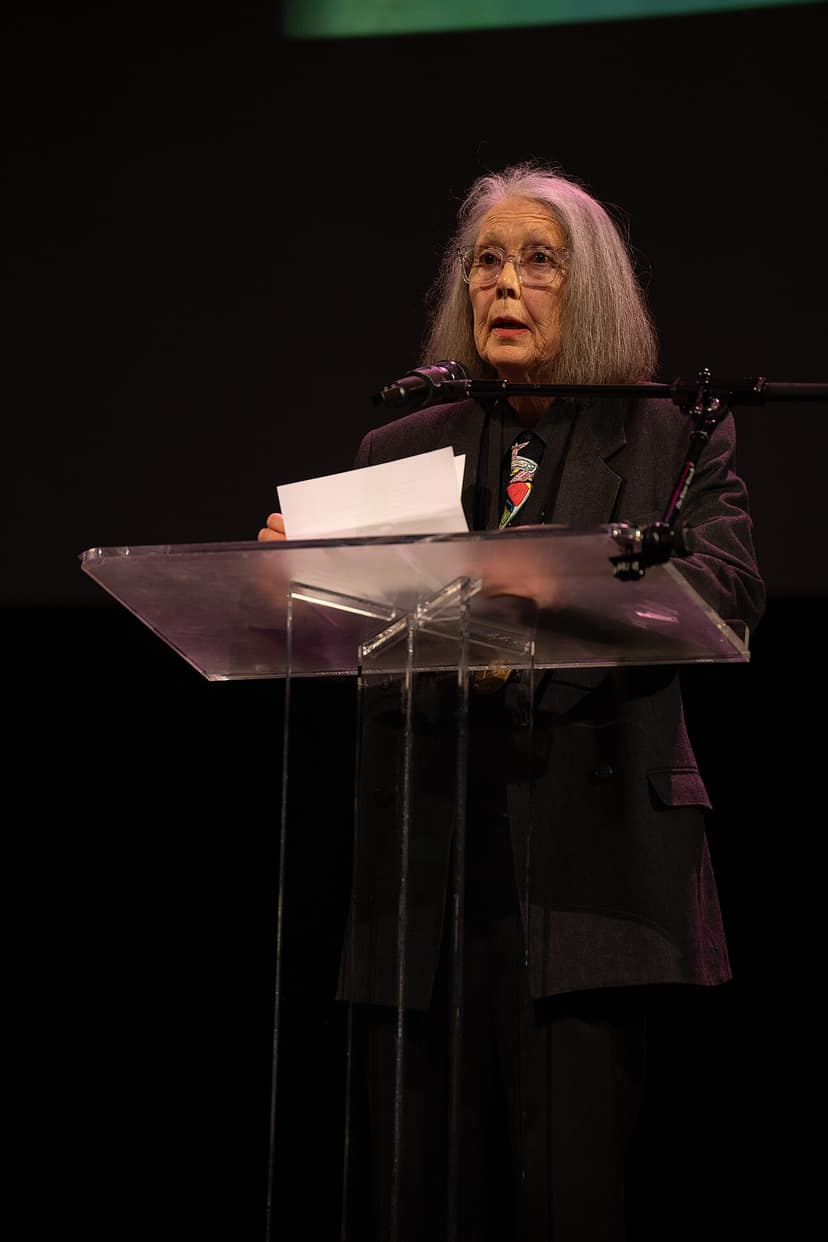 Anne Carson remporte le prix Nobel de littérature 2026