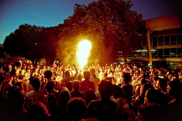 Foto d'archivio: Testaankoop chiede pagamenti più favorevoli ai consumatori ai festival