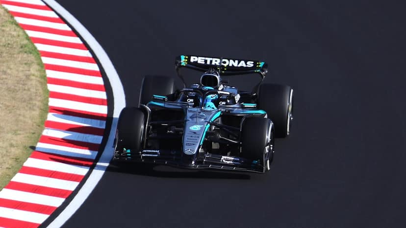 George Russell il più veloce nella seconda sessione di prove a Monza, Verstappen si lamenta
