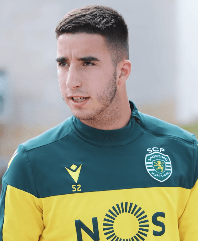 Gonçalo Inácio returns to Sporting's starting eleven against Rio Ave