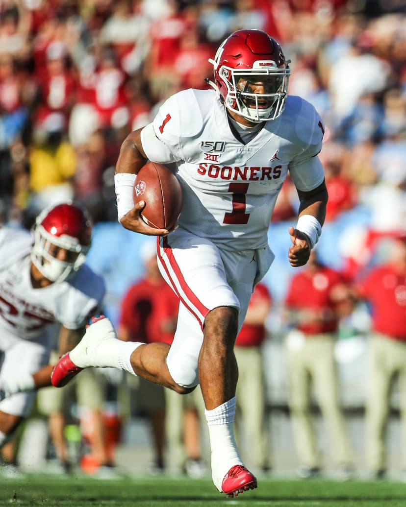Jalen Hurts mit Blutgerinnseln diagnostiziert, Saison beendet