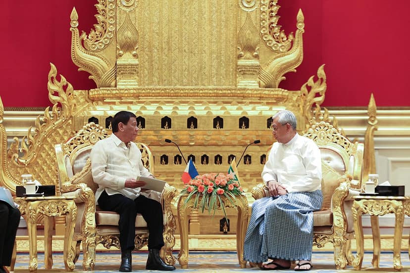 Presidente de Myanmar, Min Aung Hlaing, chega à Malásia para conversações