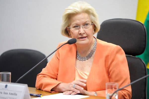 Report on Social Security presented by group of experts