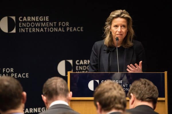 Foto de arquivo: Reinícios dos inquéritos sobre a Covid-19 com Ollongren e Grapperhaus em Haia