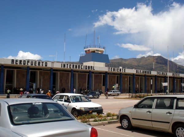 Foto de arquivo: Aeroporto Internacional de Maiquetía reanudará voos comerciais a 1 de setembro