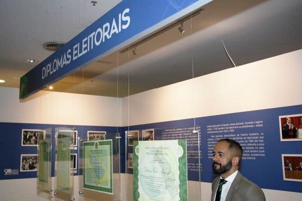 Résultats des élections présidentielles de 2026 : Compte rendu en temps réel