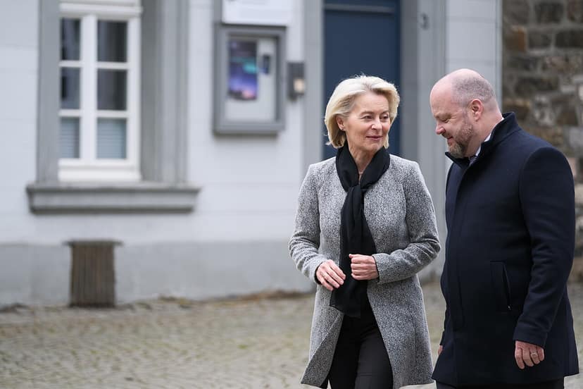 Costa en Von der Leyen tonen steun voor het ICC na sancties van de VS