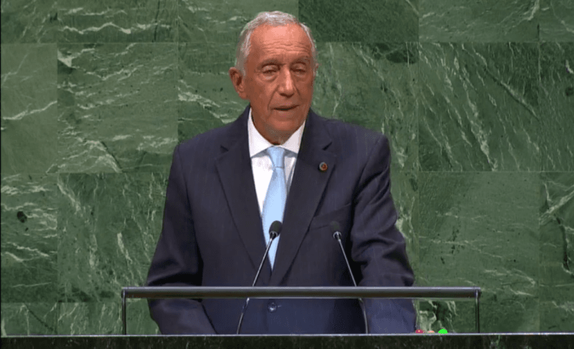 Photo d'archive: António Costa et António José Seguro louent Guterres à l'ONU