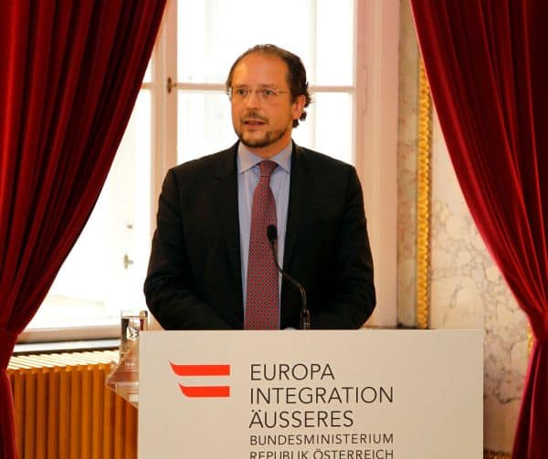 Foto d'archivio: Meinl-Reisinger convoca l'ambasciatore russo