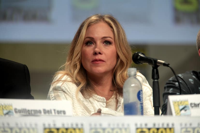 Christina Applegate enthüllt Fehldiagnose von Multipler Sklerose
