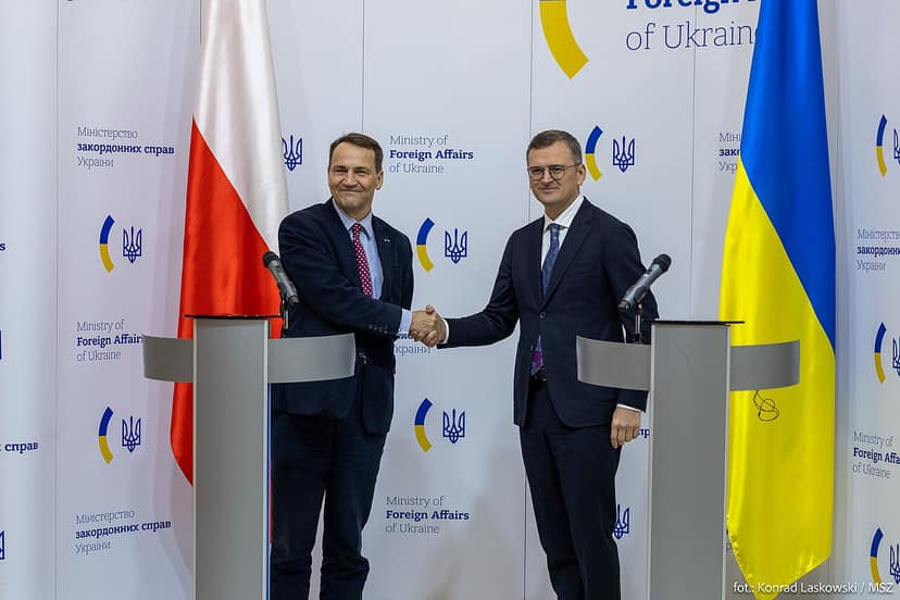 Archivbild: Polen und Ukraine kritisieren Musk wegen Einschränkungen beim Starlink-Zugang