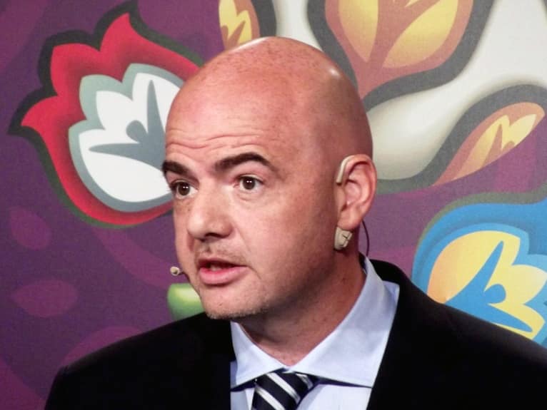 UEFA mantém a ameaça de boicote contra a FIFA