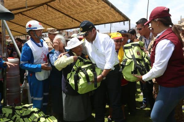 La Colombie continue d’enlever les débris après le tremblement de terre ayant fait 294 morts