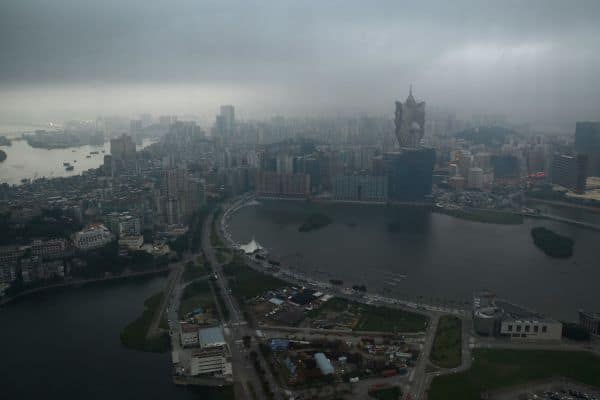 Macau facilite le passage automobile pour les résidents non chinois