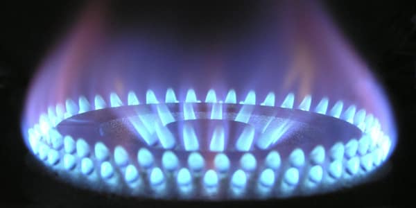 La bolletta di elettricità e gas raggiunge il livello più alto in tre anni