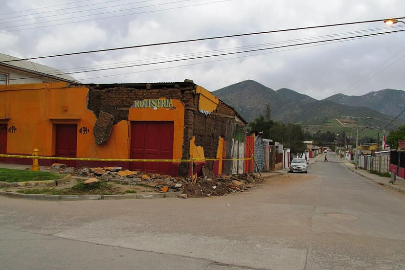 Death toll from double earthquake in Venezuela rises to 6,301